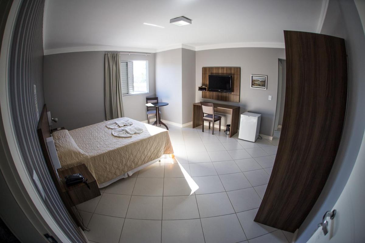 Hotel Contessi Urussanga Стая снимка